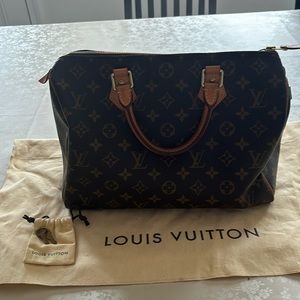 Louis Vuitton speedy bag 30